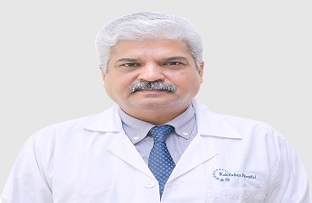 الدكتور راجيش ميستري ، أخصائي أورام الصدر وجراحة الرأس والعنق الرائد