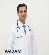 डॉ. अलंकार रामटेके, हड्डी रोग विशेषज्ञ और संयुक्त प्रतिस्थापन सर्जन, नागपुर