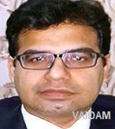 Doktor Amit Kumar Shridxar, Nyu-Dehli, umurtqali jarroh
