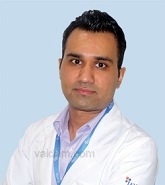 Dr. Karan Chawdhary,Rheumatologist, Noida