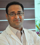 Dr. Manik Sharma,Aesthetics and Plastic Surgeon, Gurgaon