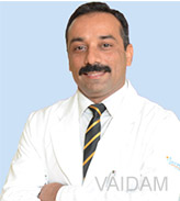 Doktor Nitesh Kumar Rati, umurtqa jarrohi, Noida