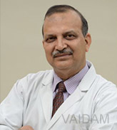 Dr Prakash Singh
