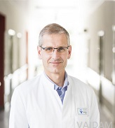 Prof. Dr. med. Sascha Flohe,Orthopaedic and Joint Replacement Surgeon, Solingen