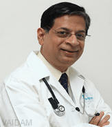डॉ। वी शिवराम भारद्वाज, सौंदर्यशास्त्र और प्लास्टिक सर्जन, चेन्नई