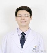 डॉ. एडिसोर्न अक्सोर्नफुसिथाफोंग, स्त्री रोग विशेषज्ञ और प्रसूति विशेषज्ञ, बैंकॉक