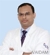 Doktor Ashish Govil, interventsion kardiolog, Noida