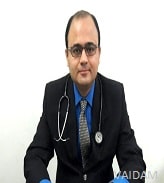 Doktor Debattam Bandhyopadhyay, tibbiy gastroenterolog, Kolkata