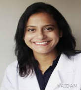 Doktor Devayani Barve Venkat, kosmetik jarroh, Mumbay