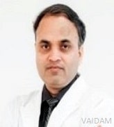 Doktor Dharmendra Singx, ortopediya va qo'shma almashtirish bo'yicha jarroh, Laknov