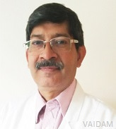 डॉ। दिनेश सिंह, विकिरण ऑन्कोलॉजिस्ट, गाजियाबाद