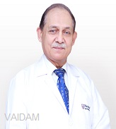 Doktor Hemant Bhansali