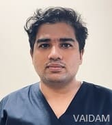Doktor Xitesh Bhandari, Ortopediya va qo'shma almashtirish jarrohi, Nyu-Dehli