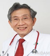 Assoc. Prof. Kris Chatamara,General Surgeon, Bangkok