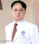डॉ। ली क्यूंग-योल