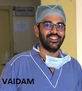 Doktor Madhav Tivari, Urolog, Chennay