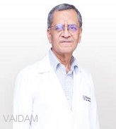 डॉ। मनोहर शान