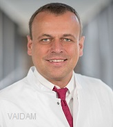 Dr. med. Malte Schroder,Cardiac Surgeon, Berlin