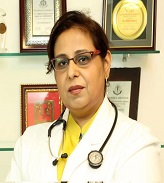 Doktor Meenu Valiya, tibbiy onkolog, Noida