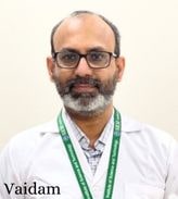 Doktor Murali Narasimxon, dermatolog, Chennay