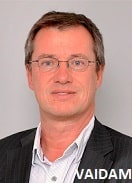Prof. Dr Paul Knobl