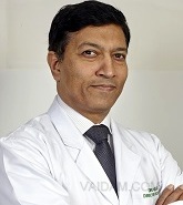 डॉ। पूनम गुलाटी