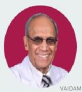 Doktor (Prof) MP Sharma, Tibbiy gastroenterolog, Dehli