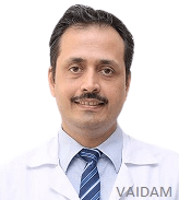 Doktor Quazi Ahmad, kosmetik jarroh, Mumbay