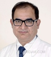 डॉ। रजनीश मल्होत्रा, कार्डियक सर्जन, नई दिल्ली
