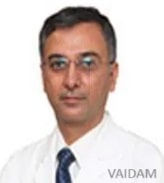 डॉ। रजनीश मोंगा, मेडिकल गैस्ट्रोएंट्रोलॉजिस्ट, गुड़गांव