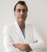 डॉ। राकेश के। खजांची