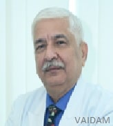Doktor Rakesh Kapur, Urolog va buyrak transplantatsiyasi bo'yicha mutaxassis, Gurgaon
