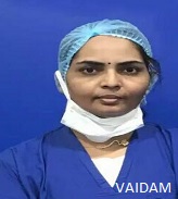 Doktor Rohini Prasad, estetika va plastik jarroh, Chennay