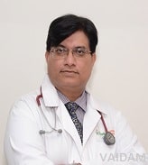 डॉ। मनोज कुमार शर्मा