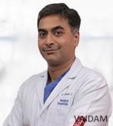 Dr. Srikanth V,Aesthetics and Plastic Surgeon, Bangalore
