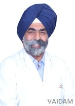 Д-р Суниндер Сингх Арора
