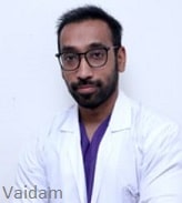 Doktor Taha Kapadia, Kosmetik jarroh, Haydarobod