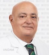 د. يامان إيج ، جراح استبدال العظام والمفاصل ، اسطنبول