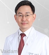 Д-р Юн Ыл-сик