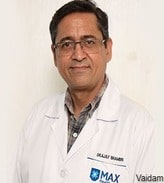 Dr. Ajay Bhambri,Orthopaedic and Joint Replacement Surgeon, Mohali