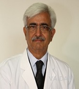 डॉ। दीपक कुमार भसीन