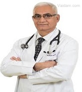 Д-р Раджив Ананд