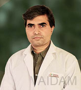 Doktor Rakesh Kumar, Ortopediya va qo'shma almashtirish jarrohi, Noida