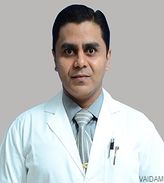 Dr Rakesh Tomar