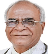 Dr. Raman Kumar Malik,Nephrologist, Mumbai