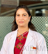 Dr. Ruchi Srivastava,Gynaecologist and Obstetrician, Noida