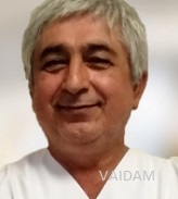 Dr. Salih Sahin