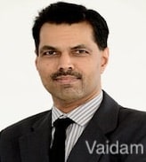 Doktor Pankaj Venkatrao Deshpande, bolalar nefrologi, Mumbay