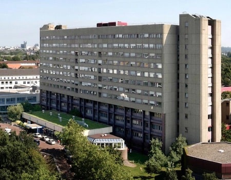 مستشفى دوسلدورف الجامعي