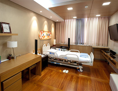 The Ajou University Hospital, Suwon-si;  VIP single bedroom